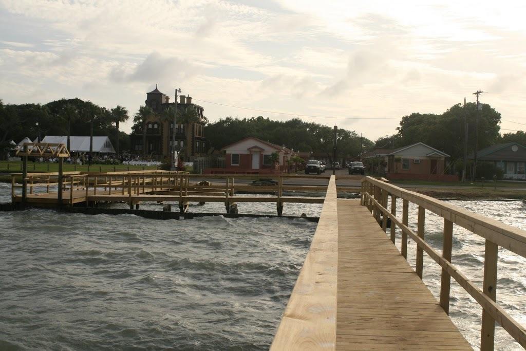 Bayfront Cottages ร็อกพอร์ต ภายนอก รูปภาพ